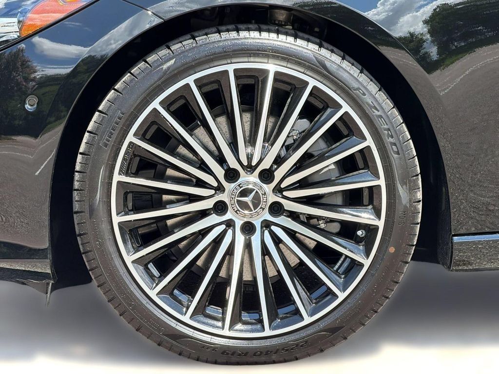 2026 Mercedes-BENZ C-CLASS 缩略图 13