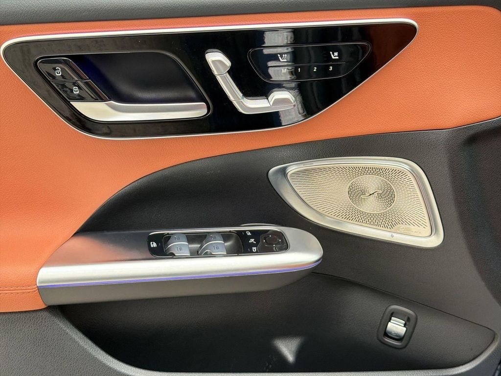 صورة مصغرة 20 لـ 2026 Mercedes-BENZ C-CLASS