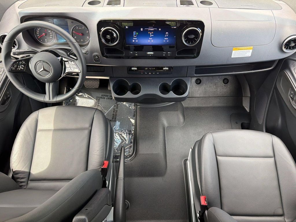 2025 Mercedes-BENZ OTHERS 缩略图 16