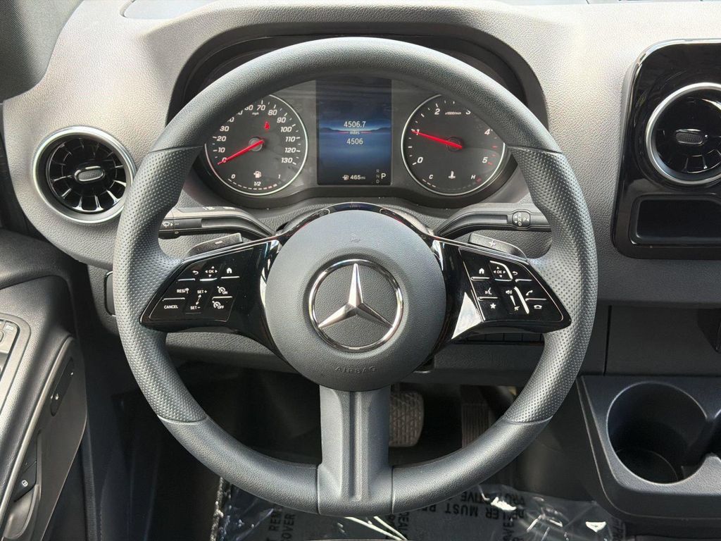 2025 Mercedes-BENZ OTHERS 缩略图 11
