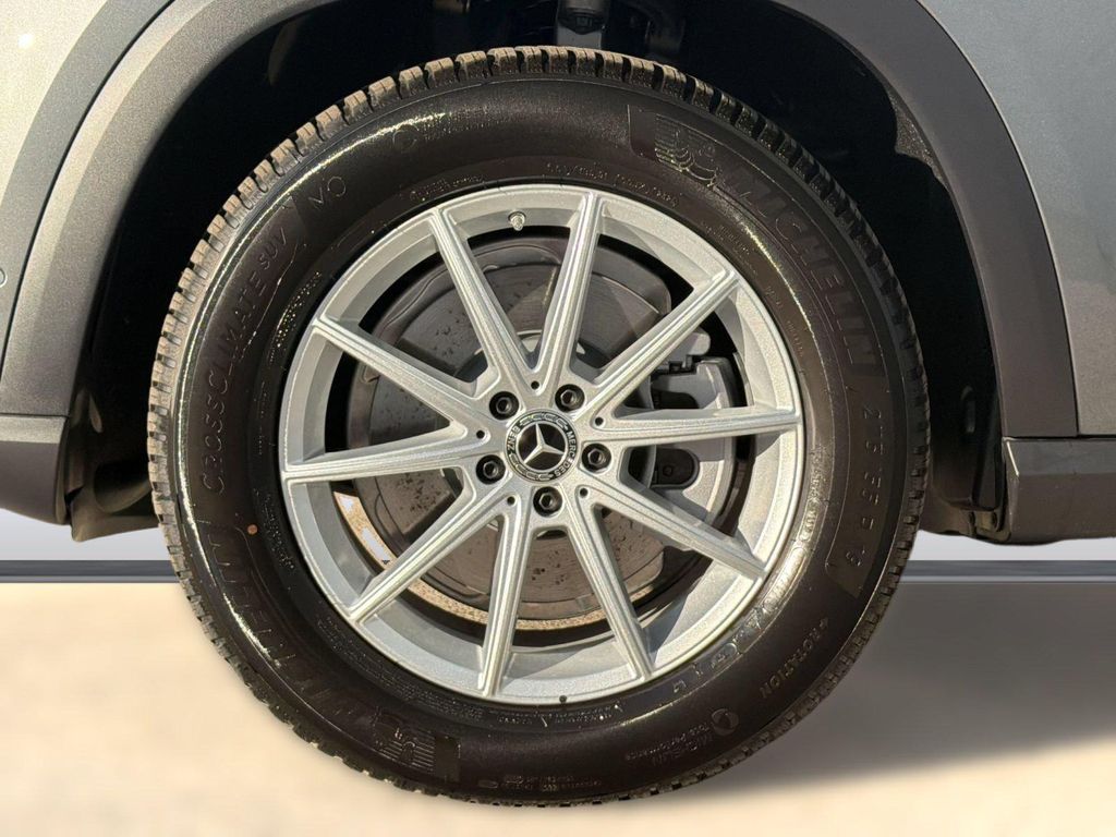 2026 Mercedes-BENZ GLE — миниатюра 12