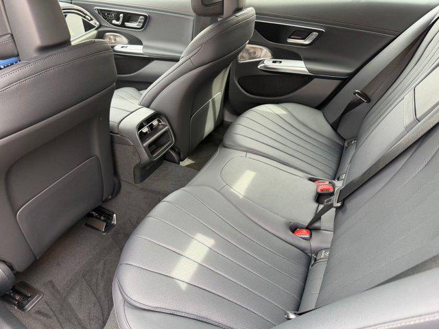 2026 Mercedes-BENZ E-CLASS — миниатюра 15