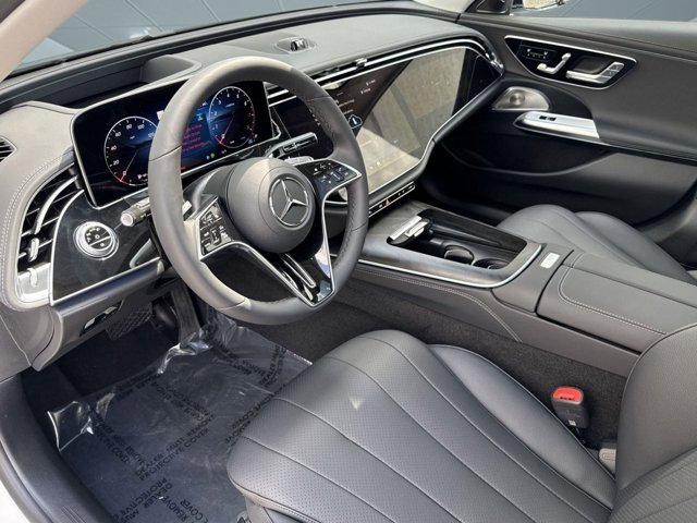 MERCEDES-BENZ E-CLASS - 3