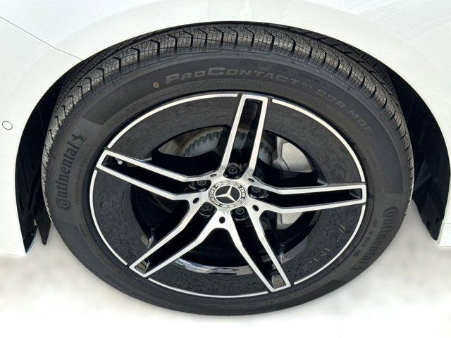 MERCEDES-BENZ E-CLASS - 10