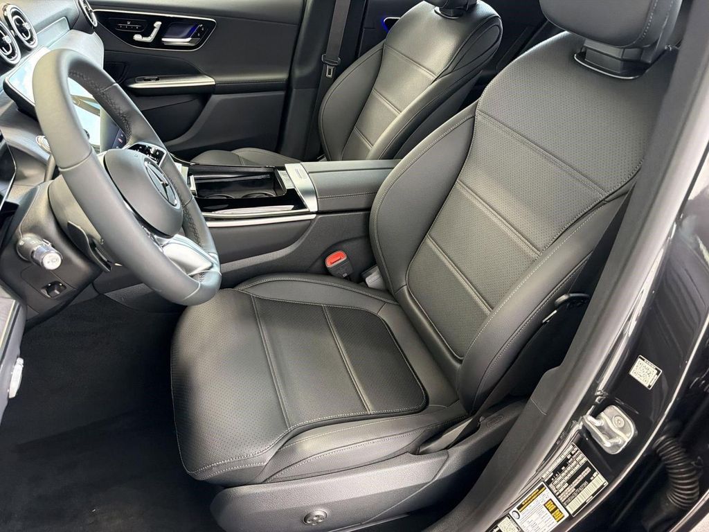 2026 Mercedes-BENZ GLC 缩略图 21