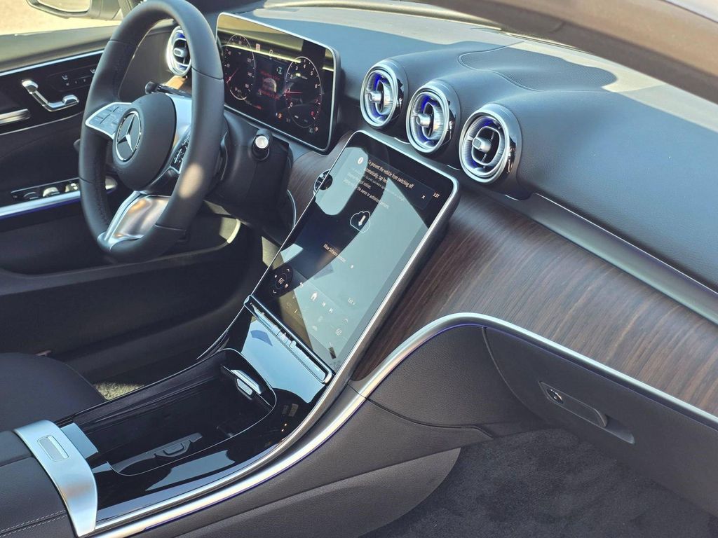 صورة مصغرة 24 لـ 2026 Mercedes-BENZ C-CLASS