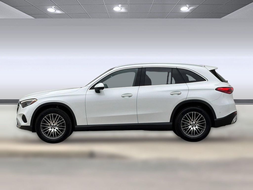 2026 Mercedes-BENZ GLC 照片 2