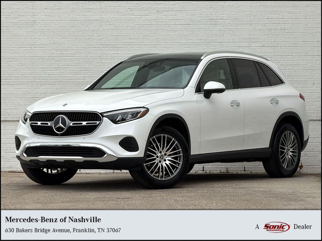 2026 Mercedes-BENZ GLC — фото 1