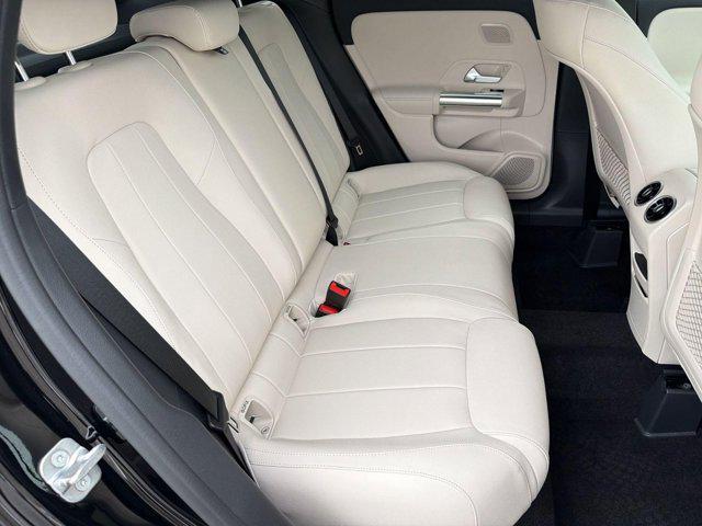 صورة مصغرة 30 لـ 2026 Mercedes-BENZ GLA