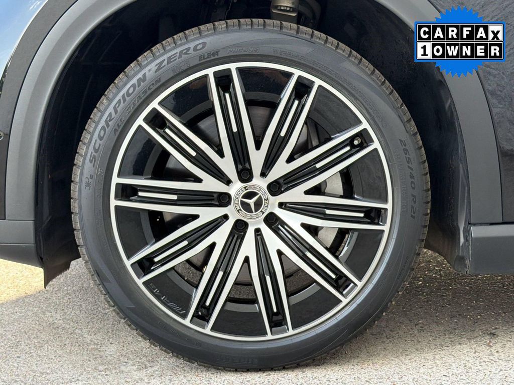 صورة مصغرة 13 لـ 2023 Mercedes-BENZ EQE