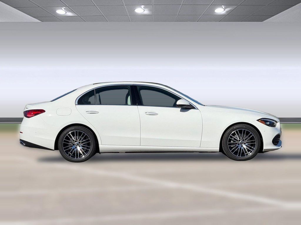 صورة 8 لـ 2026 Mercedes-BENZ C-CLASS