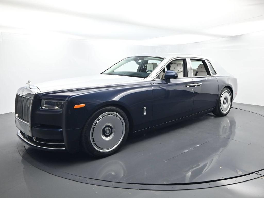 New 2027 Rolls-Royce Phantom