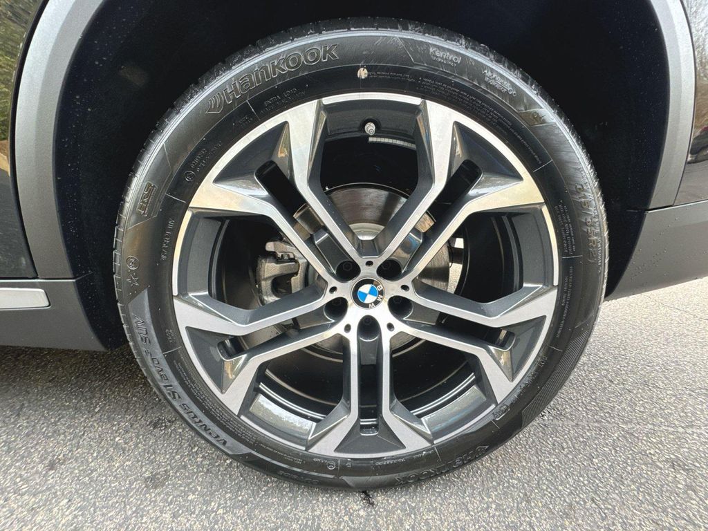 صورة مصغرة 26 لـ 2026 BMW X5 XDRIVE40I