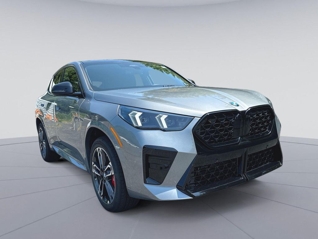 New 2026 BMW X2 xDrive28i