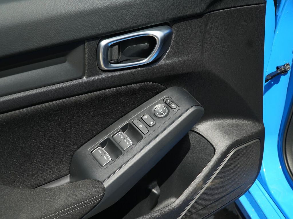 صورة مصغرة 14 لـ 2026 Honda CIVIC SPORT