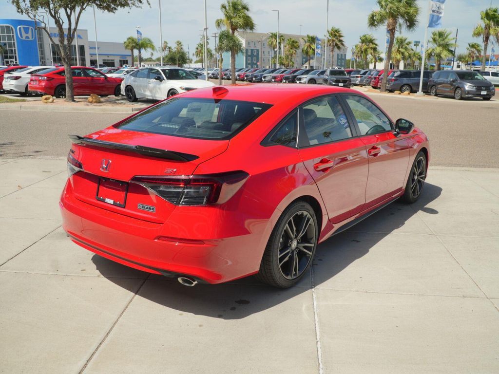صورة 5 لـ 2026 Honda CIVIC SI BASE