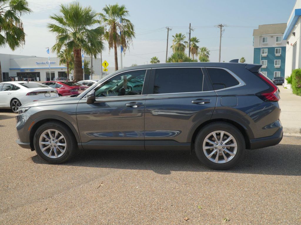 صورة 8 لـ 2025 Honda CR-V EX 2WD