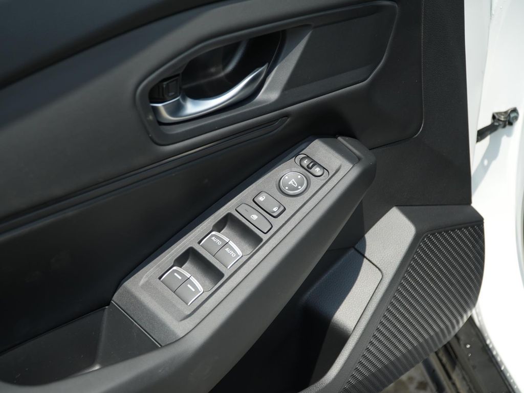 صورة مصغرة 13 لـ 2026 Honda ACCORD SE
