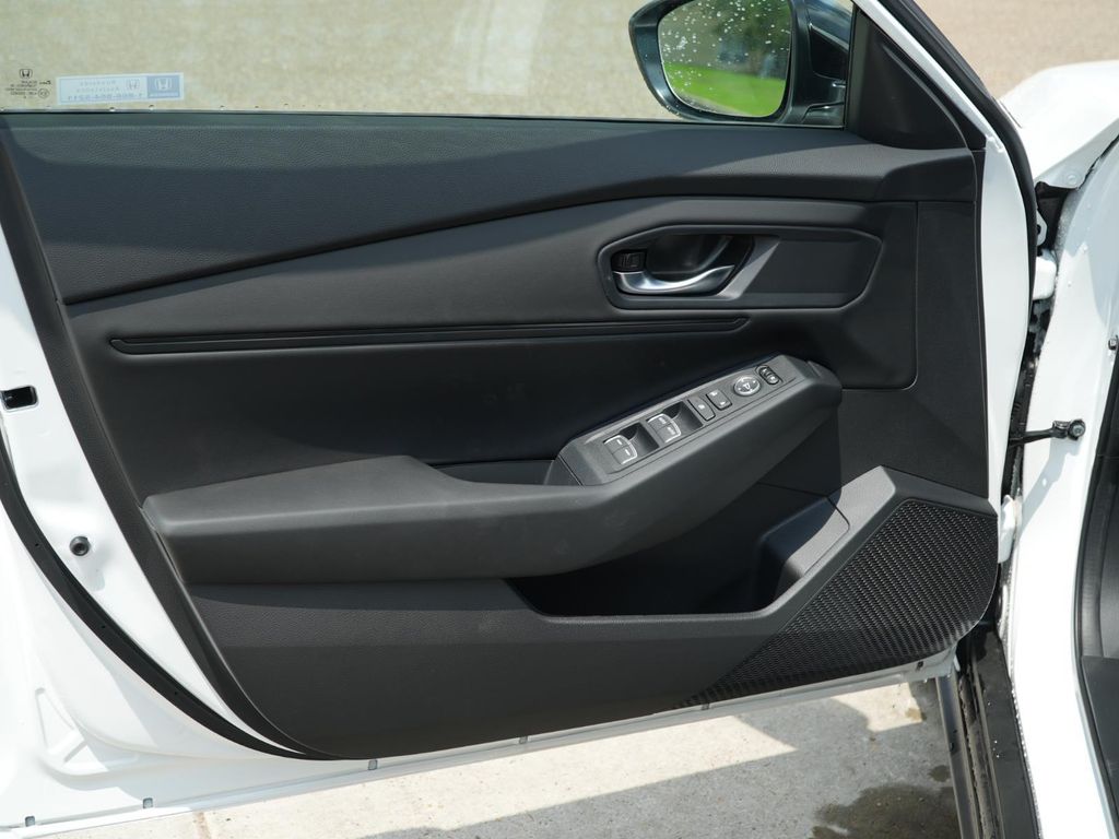 صورة مصغرة 12 لـ 2026 Honda ACCORD SE