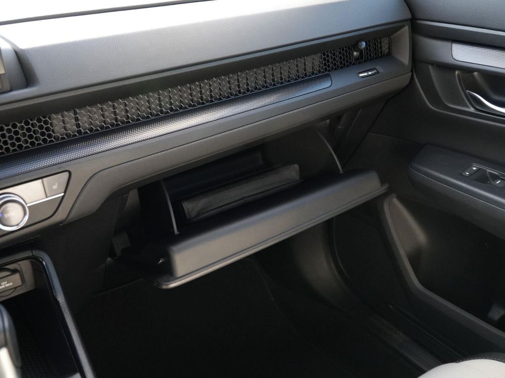 2024 Honda CR-V EX 2WD — миниатюра 28