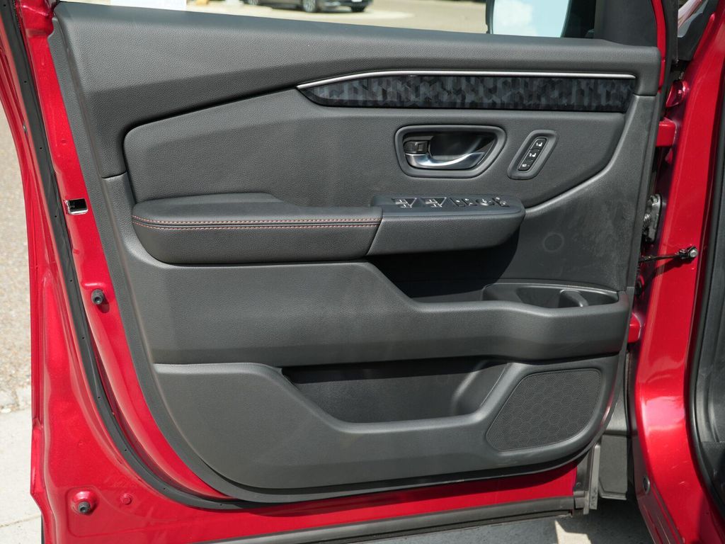 صورة 13 لـ 2026 Honda PASSPORT AWD TRAILSPORT ELITE