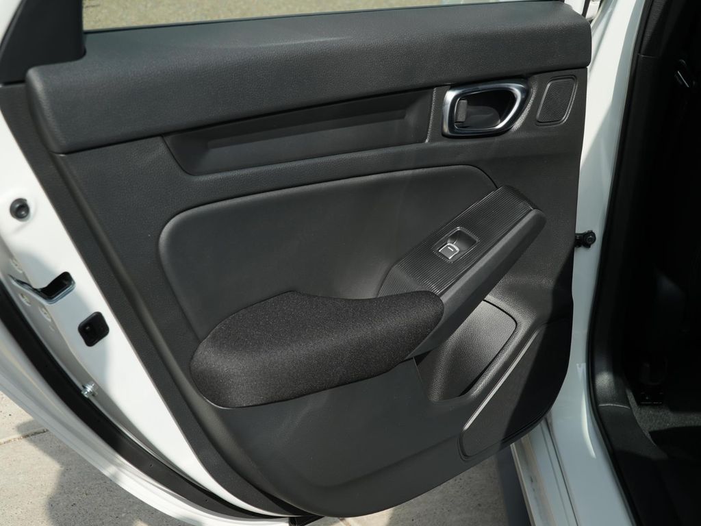 صورة مصغرة 19 لـ 2026 Honda CIVIC SI BASE