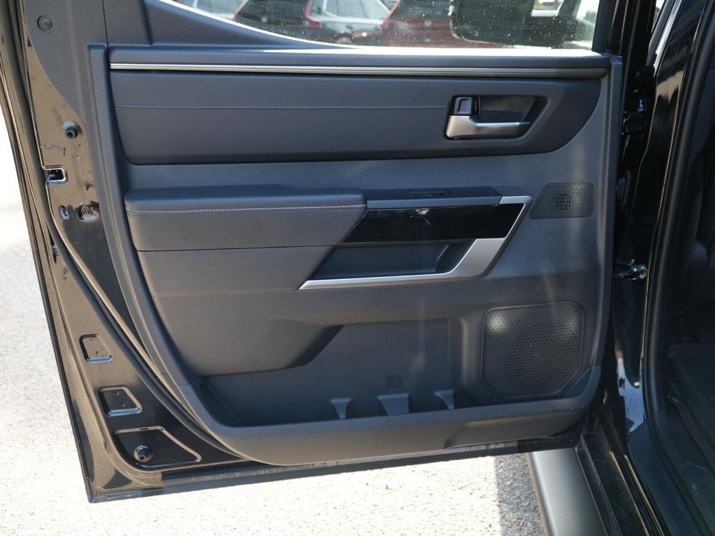 2026 Toyota TUNDRA LIMITED 照片 16