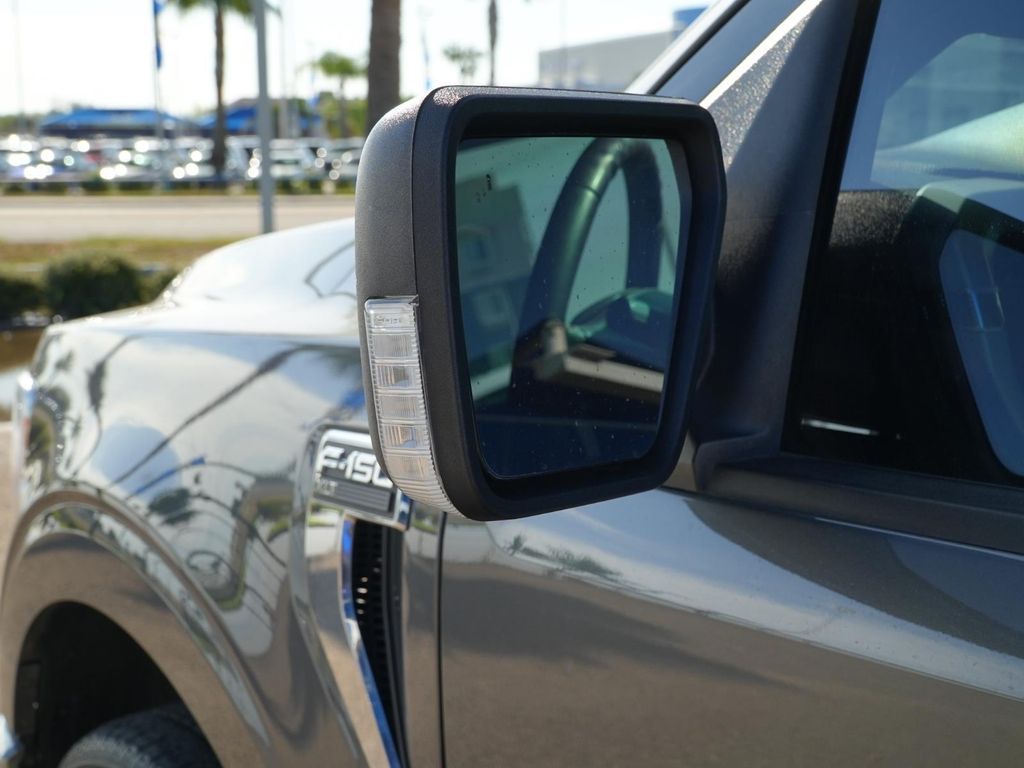 FORD F-150 XLT - 9