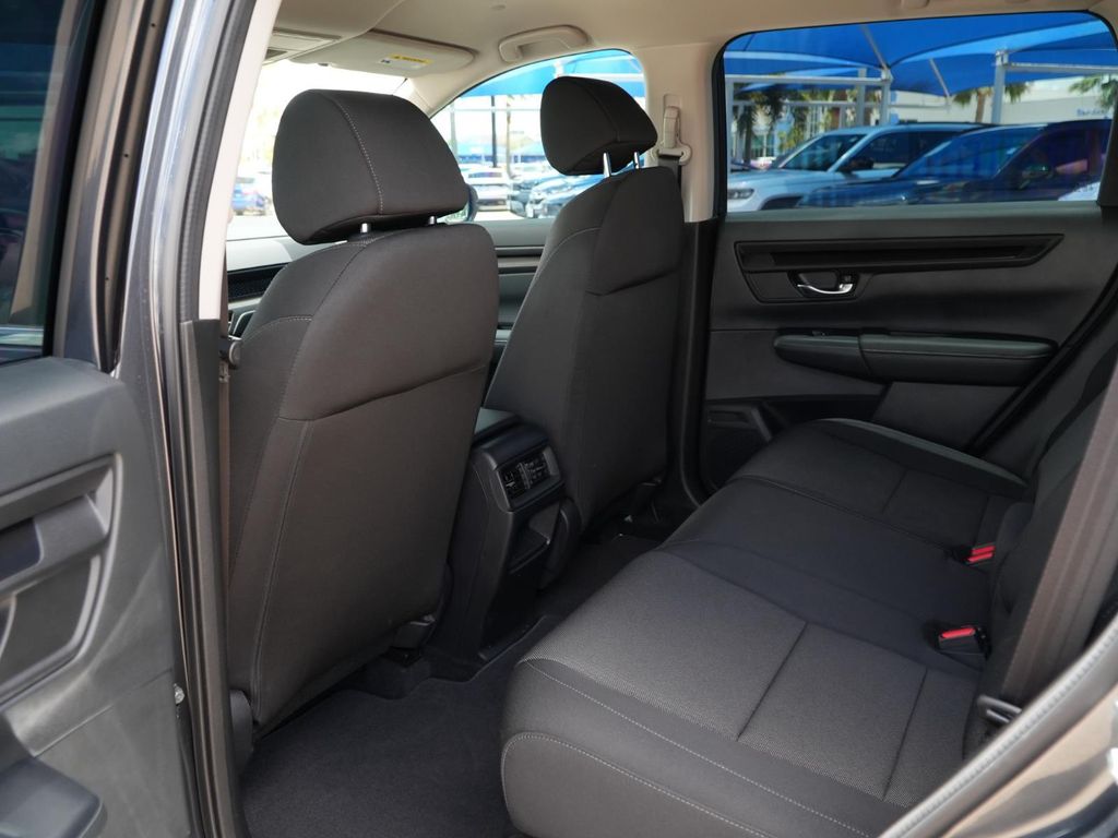 2026 Honda CR-V LX 2WD — миниатюра 16