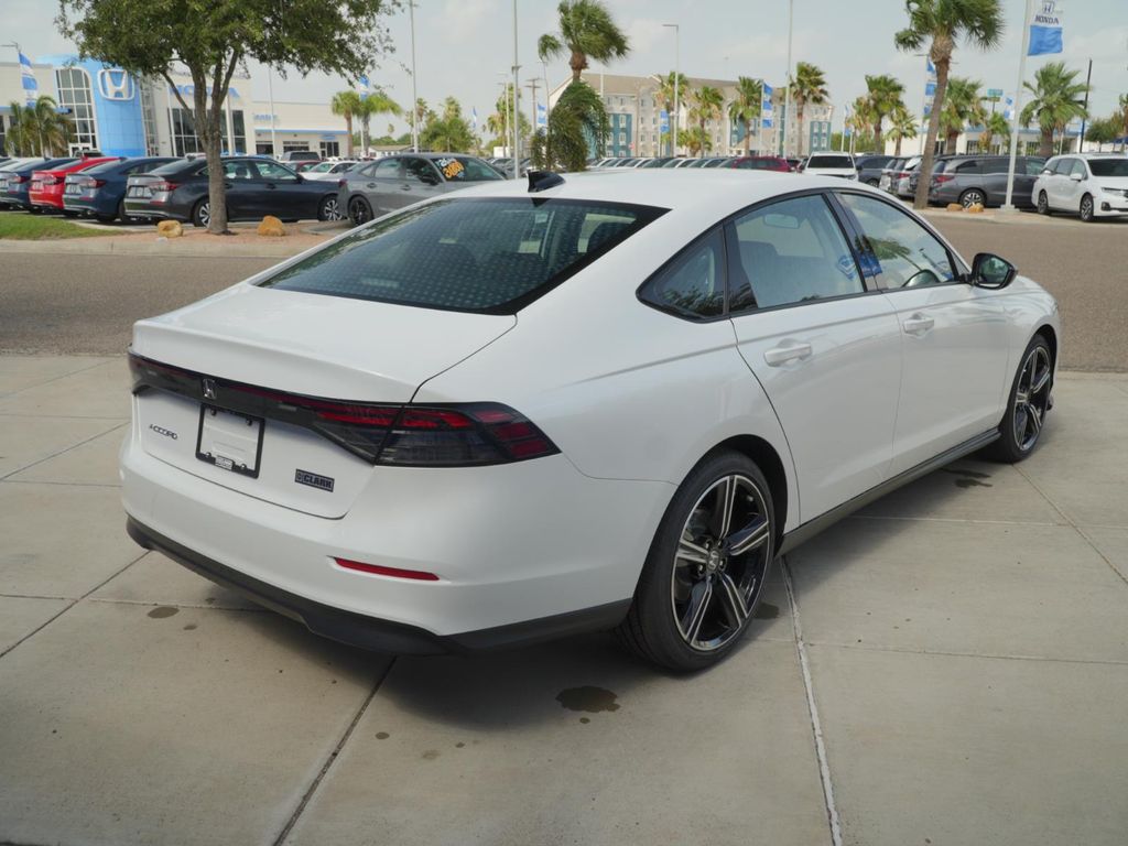 صورة 5 لـ 2026 Honda ACCORD SE