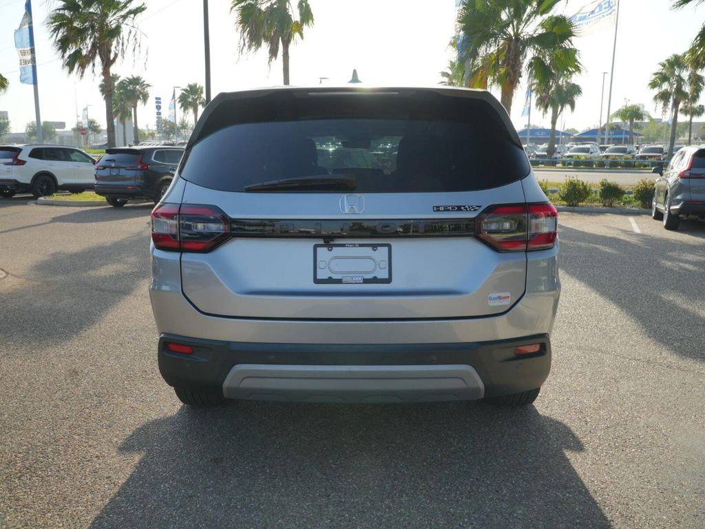 صورة 6 لـ 2023 Honda PILOT 2WD EX-L 8 PASSENGER