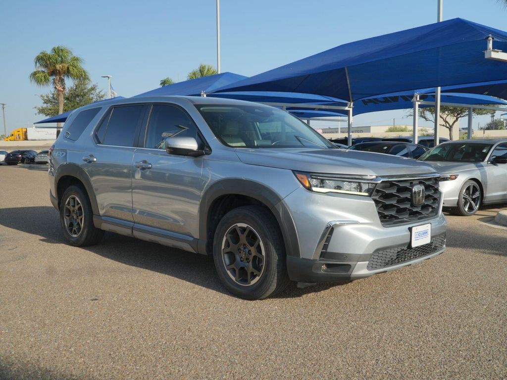 صورة 3 لـ 2023 Honda PILOT 2WD EX-L 8 PASSENGER