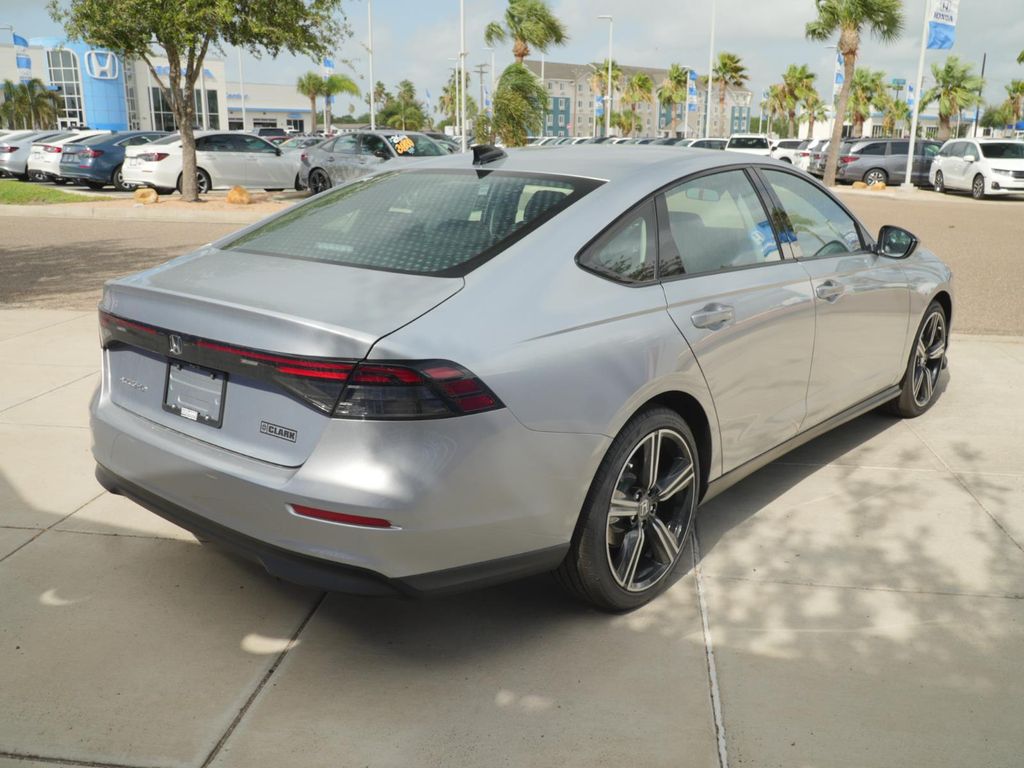 صورة 5 لـ 2026 Honda ACCORD SE