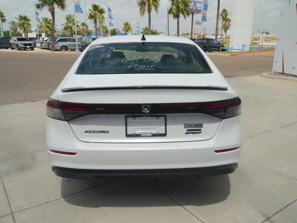2026 Honda ACCORD HYBRID SPORT — фото 6