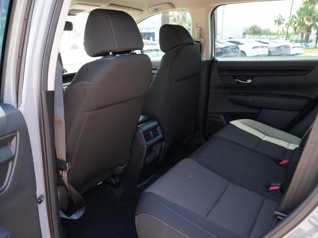 2024 Honda CR-V LX 2WD 照片 18