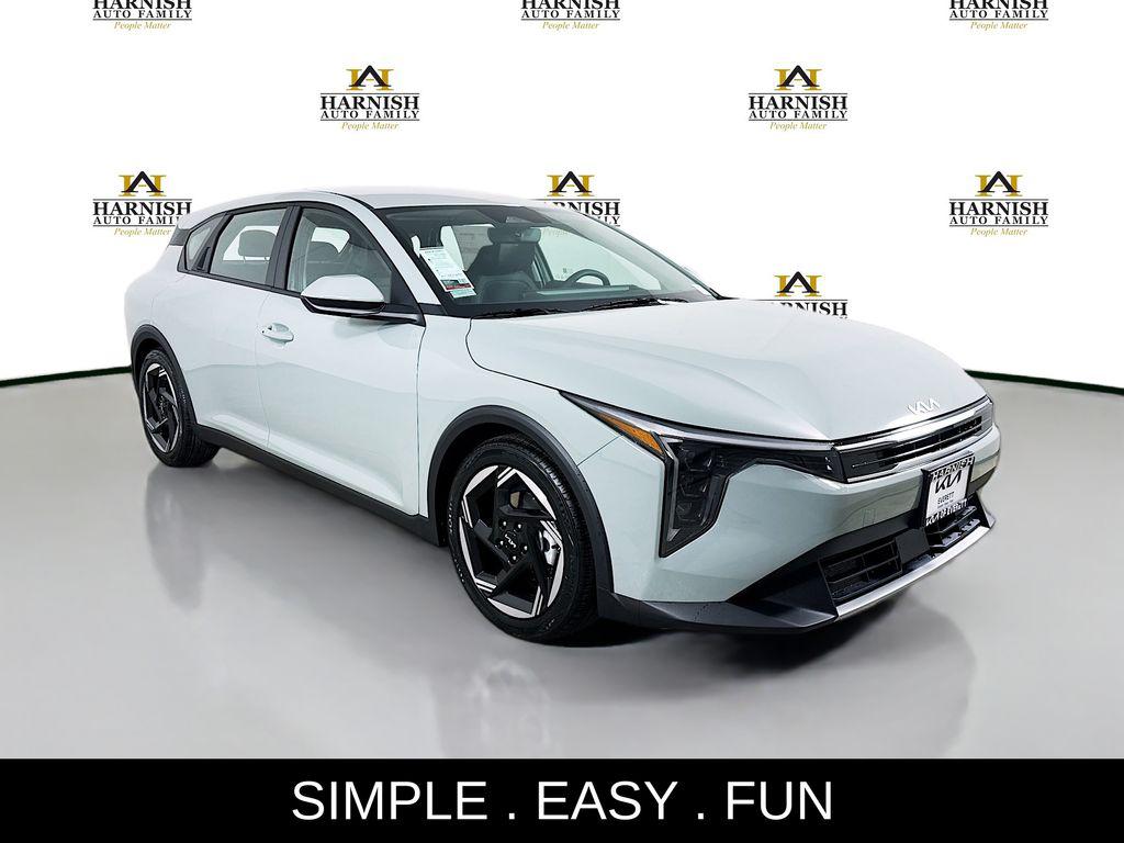 New 2026 Kia K4 EX