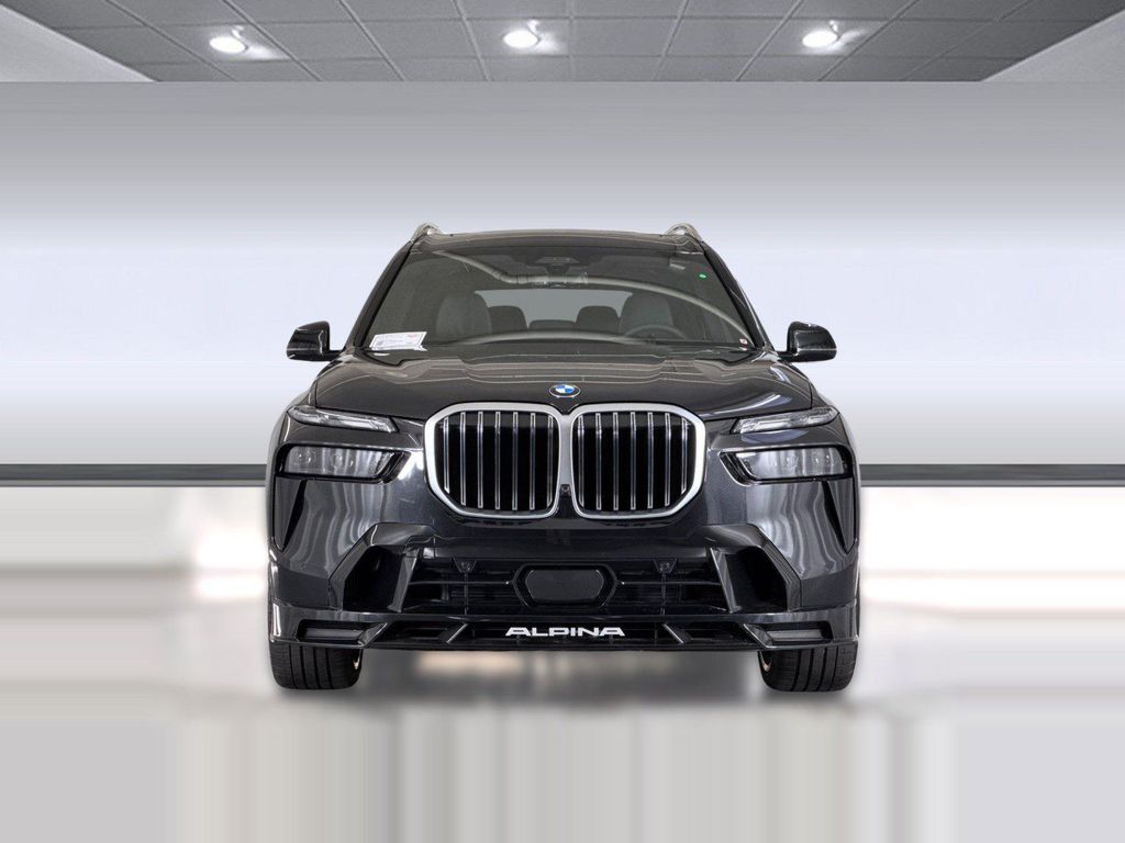 2026 BMW ALPINA XB7 照片 5