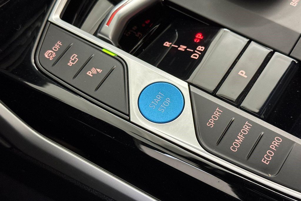 صورة مصغرة 19 لـ 2023 BMW I4 GRAN COUPE EDRIVE40