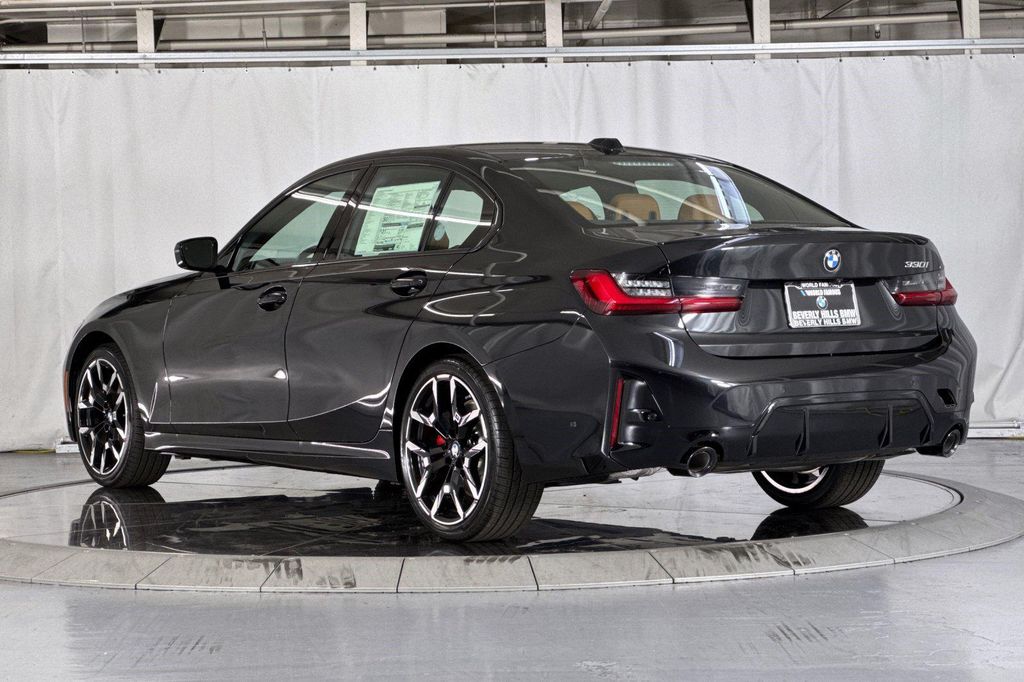 2026 BMW 330 NA — фото 3