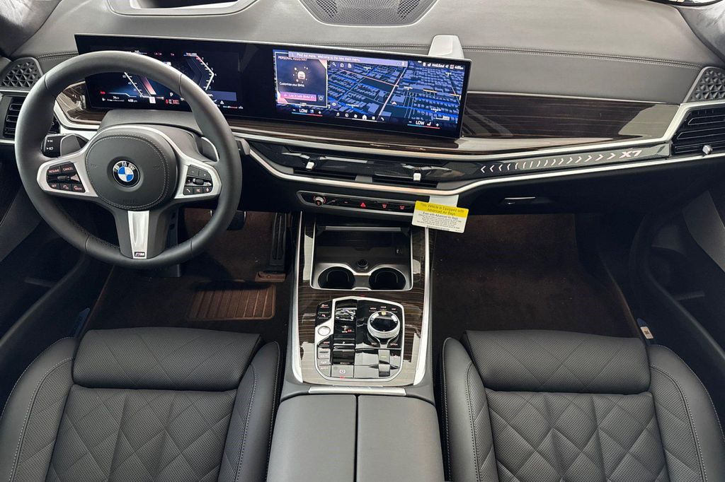 2027 BMW X7 XDRIVE40I — миниатюра 15