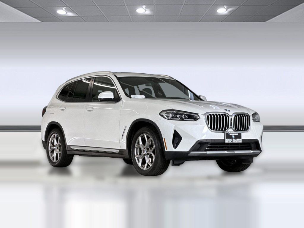 صورة 7 لـ 2023 BMW X3 SDRIVE30I