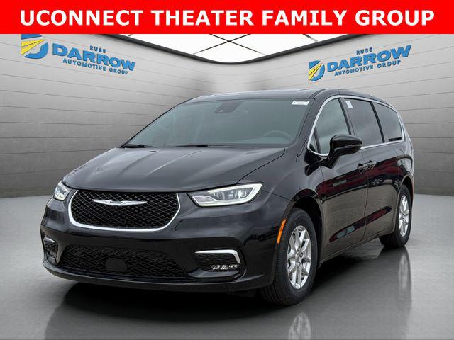 New 2025 Chrysler Pacifica L