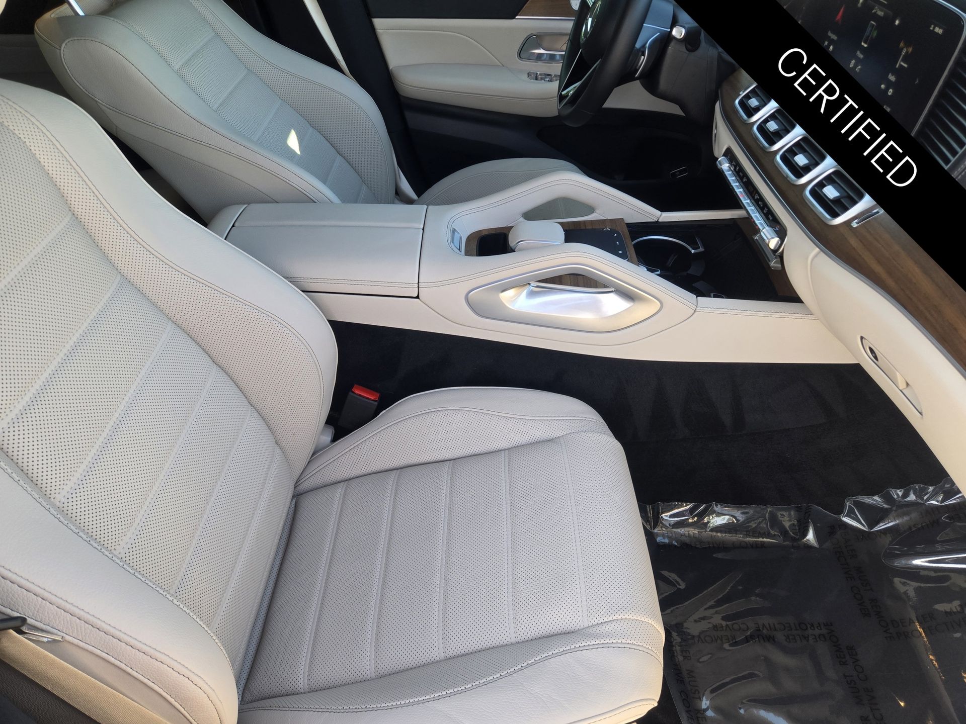 2026 Mercedes-BENZ GLE — миниатюра 14