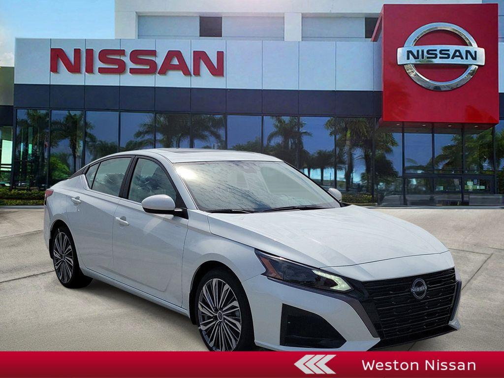 New 2026 Nissan Altima SV