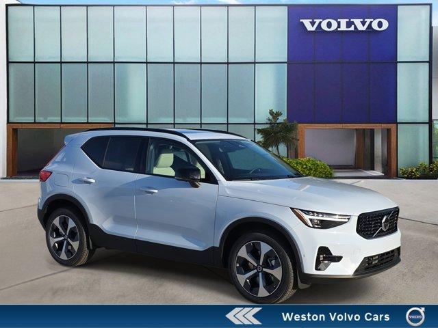 New 2026 Volvo XC40 B5 Plus