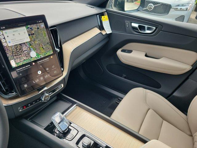 2026 Volvo XC60 B5 PLUS 缩略图 12