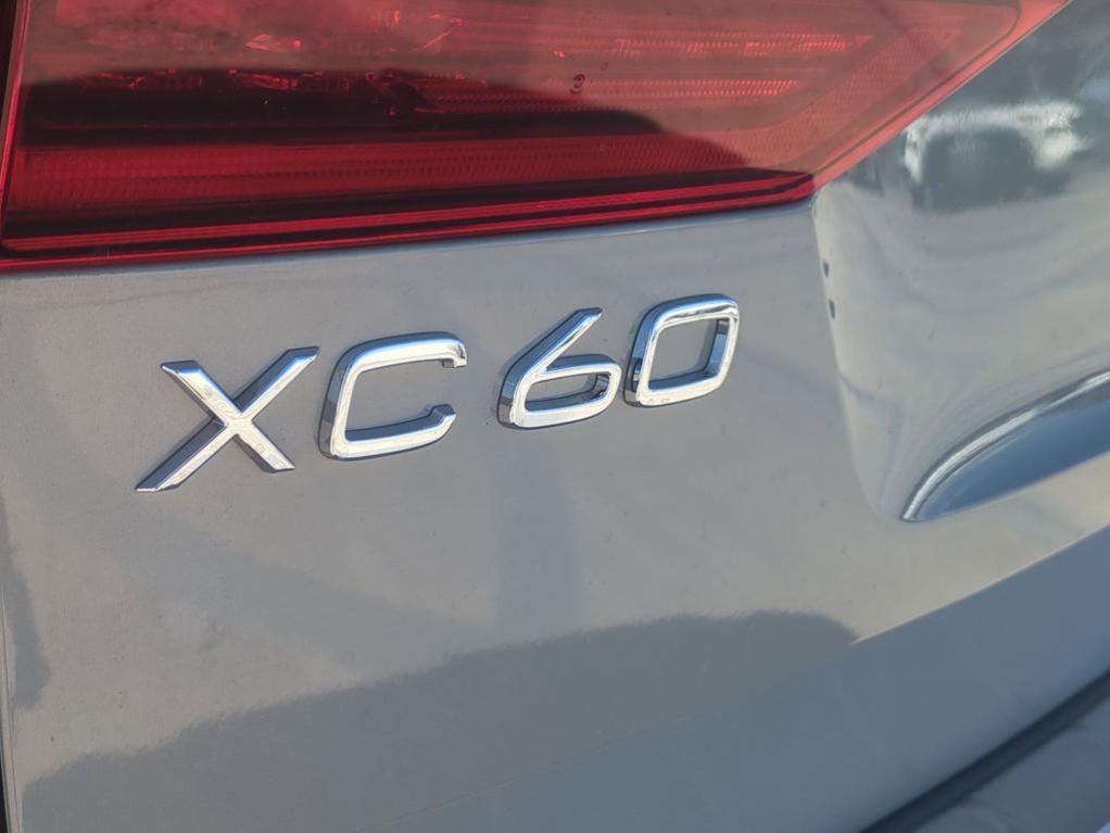 2026 Volvo XC60 B5 PLUS 照片 6