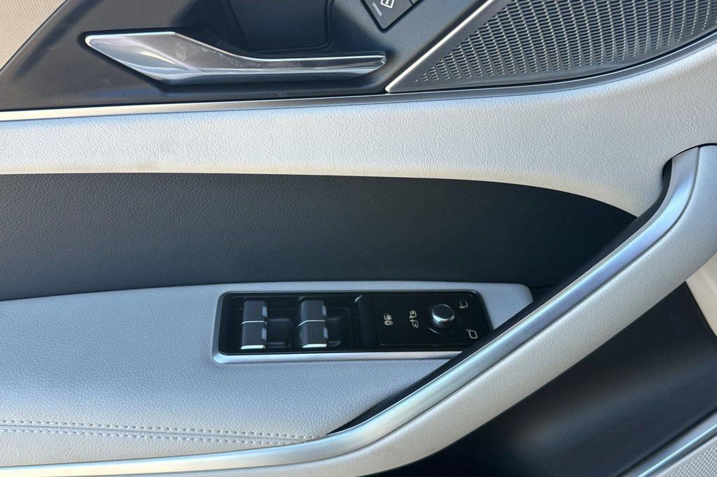 صورة 10 لـ 2026 Jaguar F-PACE R-DYNAMIC S P250 AWD AUTOMATIC