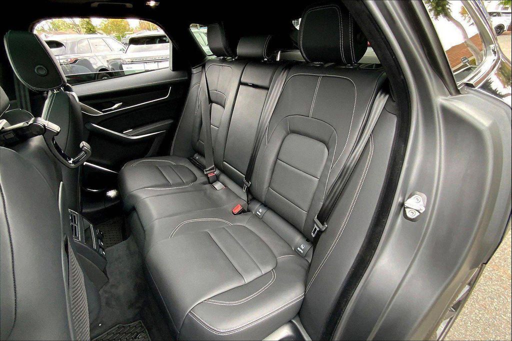 2025 Jaguar F-PACE R-DYNAMIC S P250 AWD AUTOMATIC — фото 8