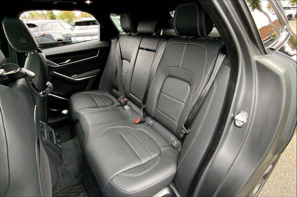 2025 Jaguar F-PACE R-DYNAMIC S P250 AWD AUTOMATIC — фото 9